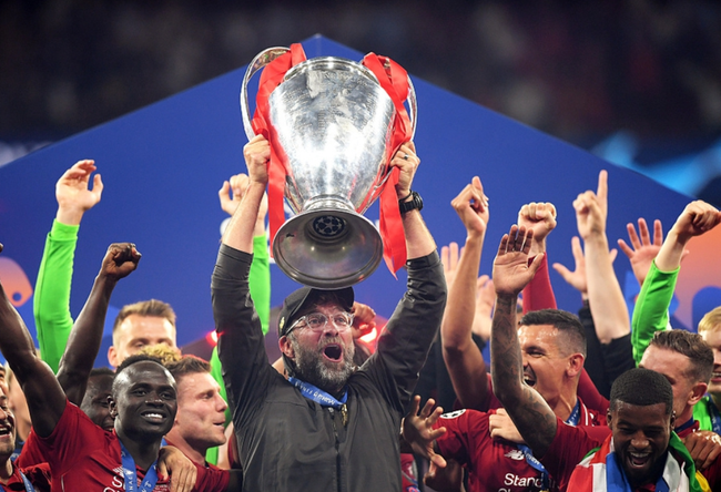 2025中超大结局：海港夺冠，申花亚军，梅州、亚泰降级（2025中超收官：海港问鼎，申花获亚军，梅州与亚泰降级）